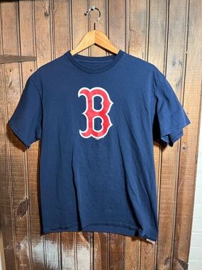 Boston Red Sox T-Shirt with Red 'B' Logo
